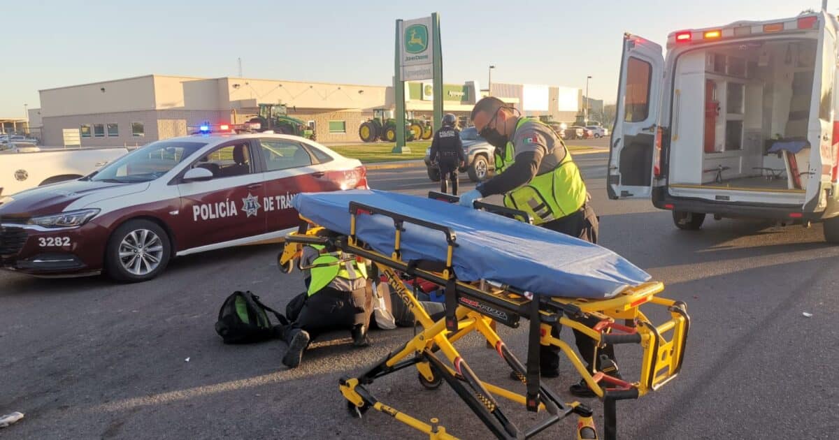 Joven Motociclista Resulta Lesionado Tras Sufrir Accidente Vial En Los