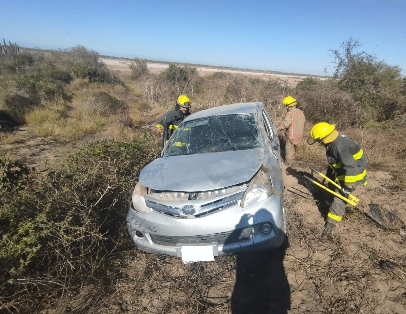 Tres Personas Lesionadas Y Cuantiosos Da Os Materiales Deja Volcadura