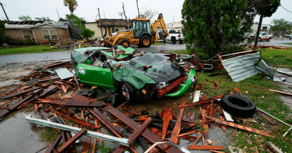 Devastador Tornado Deja Un Muerto Y Varios Heridos Al Sur De Texas