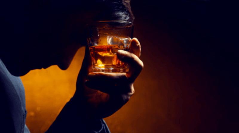 Por consumir alcohol adulterado mueren 19 personas en Marruecos