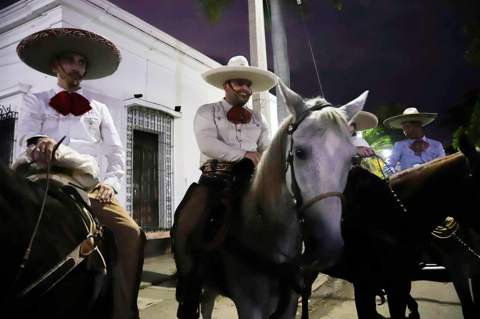 Realizan callejoneada por el 491 aniversario de Culiacán