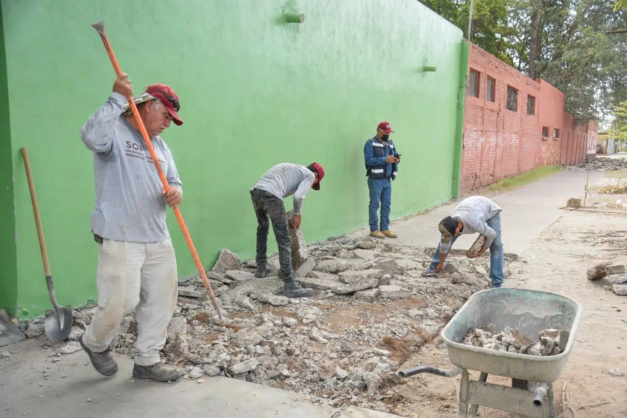 Agrada a ciudadanos retiro de obstáculos en banquetas, pero comerciantes se molestan: Jaime Romero Barrera