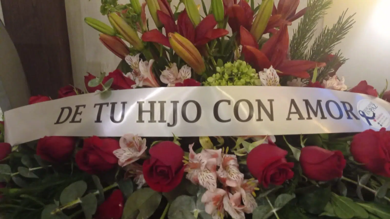 “Era mi compañera, mi amiga, mi confidente”; despiden a Anita, quien fue asesinada en Culiacán / Fotos Manuel Aceves