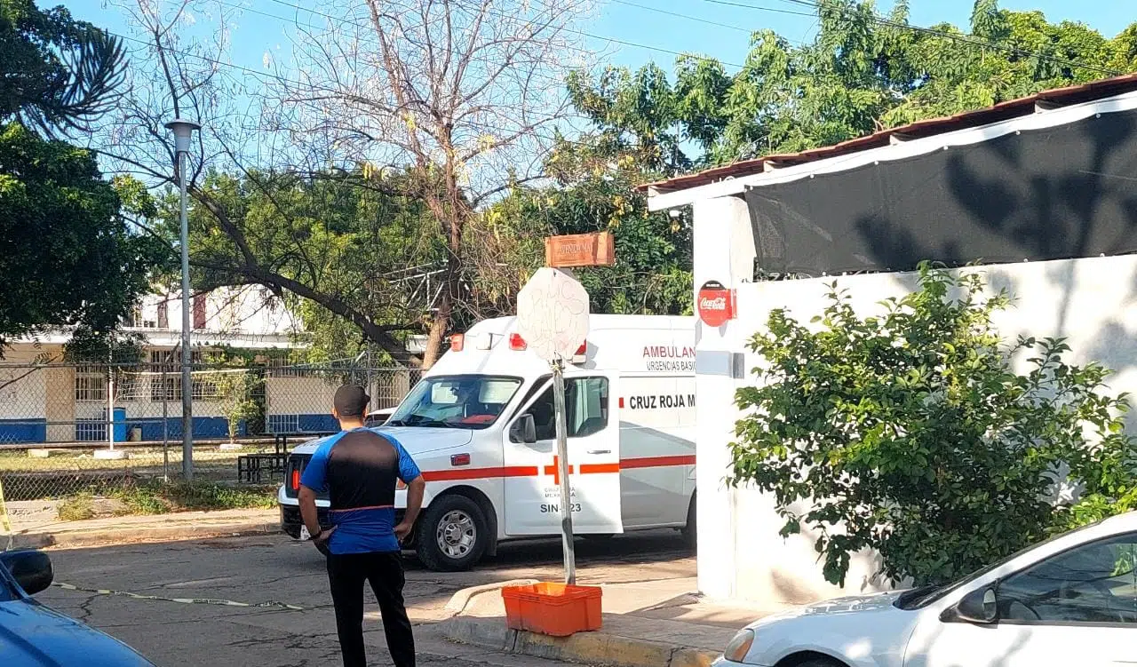 ¡No resistió! Muere en hospital del IMSS joven atacado a balazos en Campo Bello, Culiacán