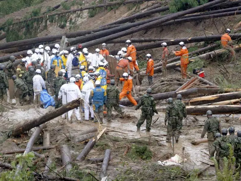 VIDEO: Tifón 'Nanmadol' deja dos personas muertas y múltiples destrozos en Japón