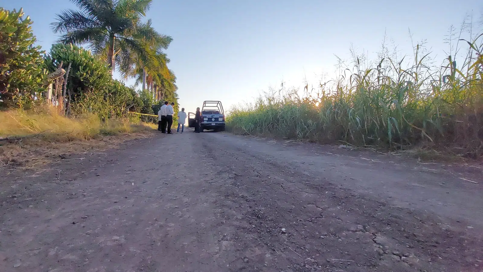 Localizan cadáver al fondo de canal de riego en Culiacán