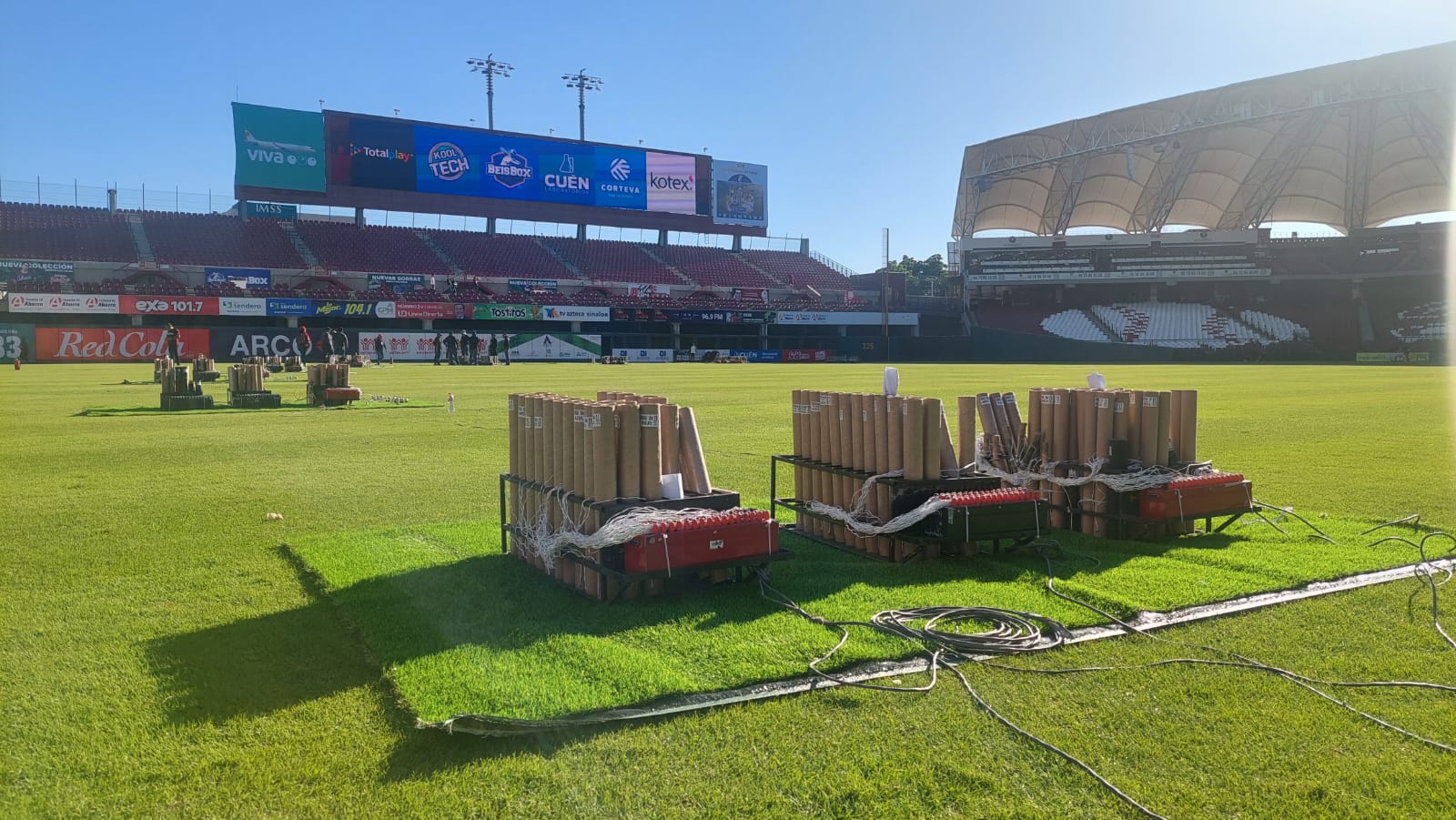 Cerca de 15 kilos de pólvora se detonarán en inauguración de Tomateros de Culiacán 4