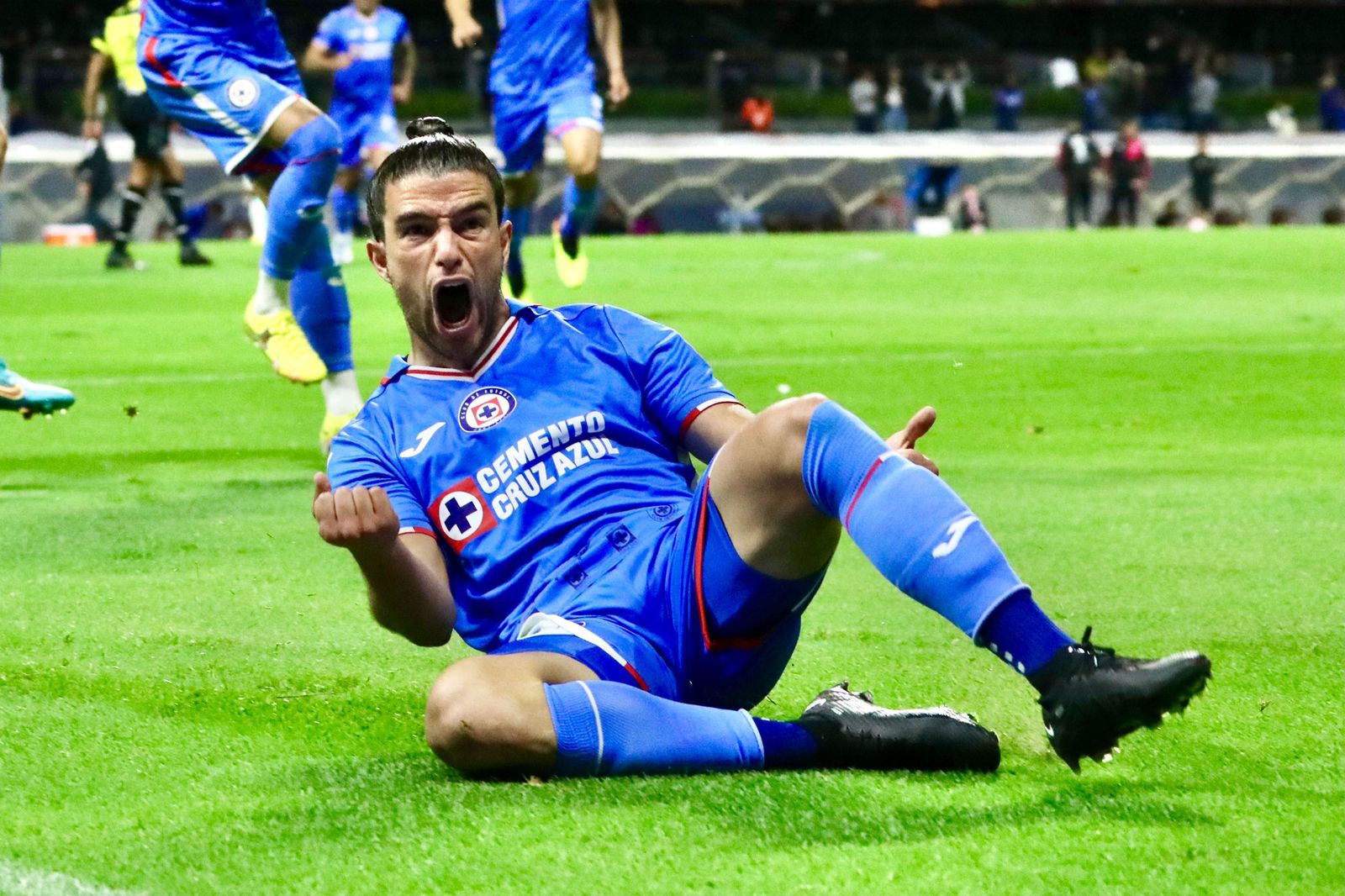 Con drama incluido Cruz Azul avanza a los Cuartos de Final