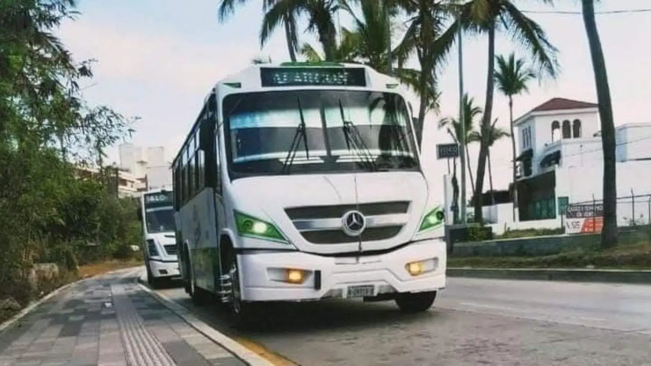 Denuncian deficiente servicio del transporte urbano en colonias de Mazatlán