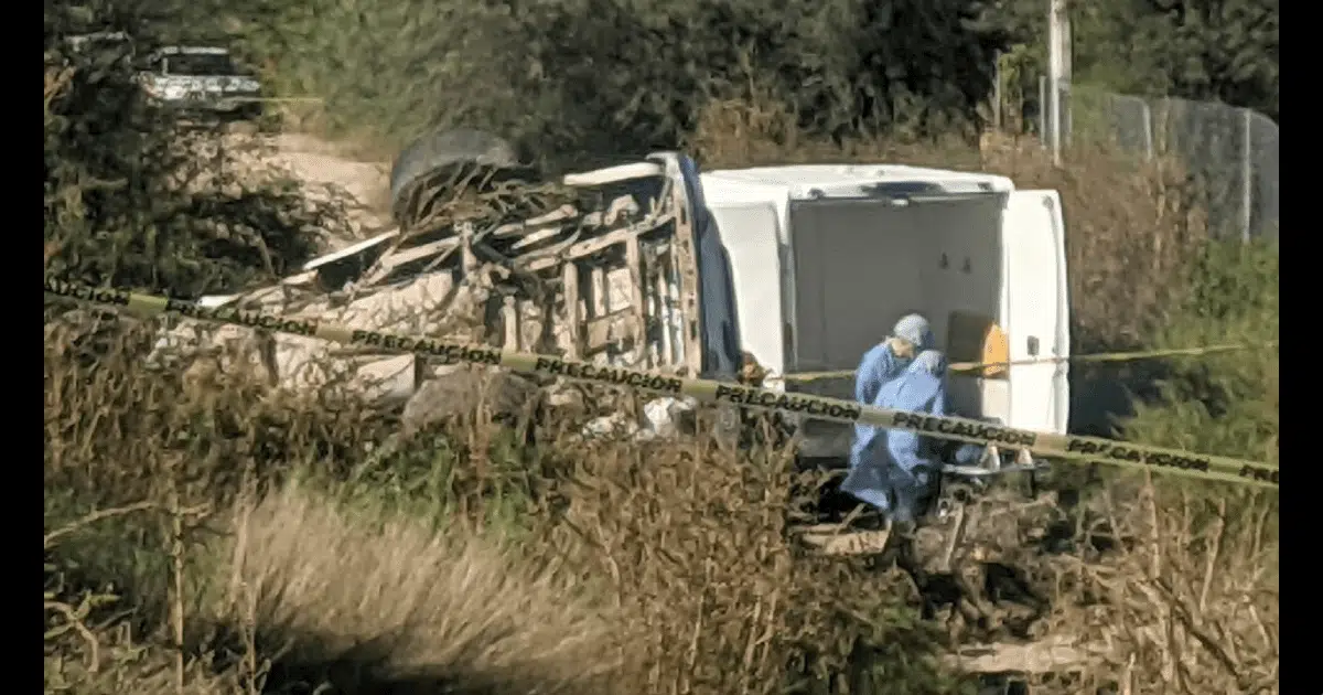 Fallecen cuatro personas tras fuerte accidente en carretera Hermosillo-Ures