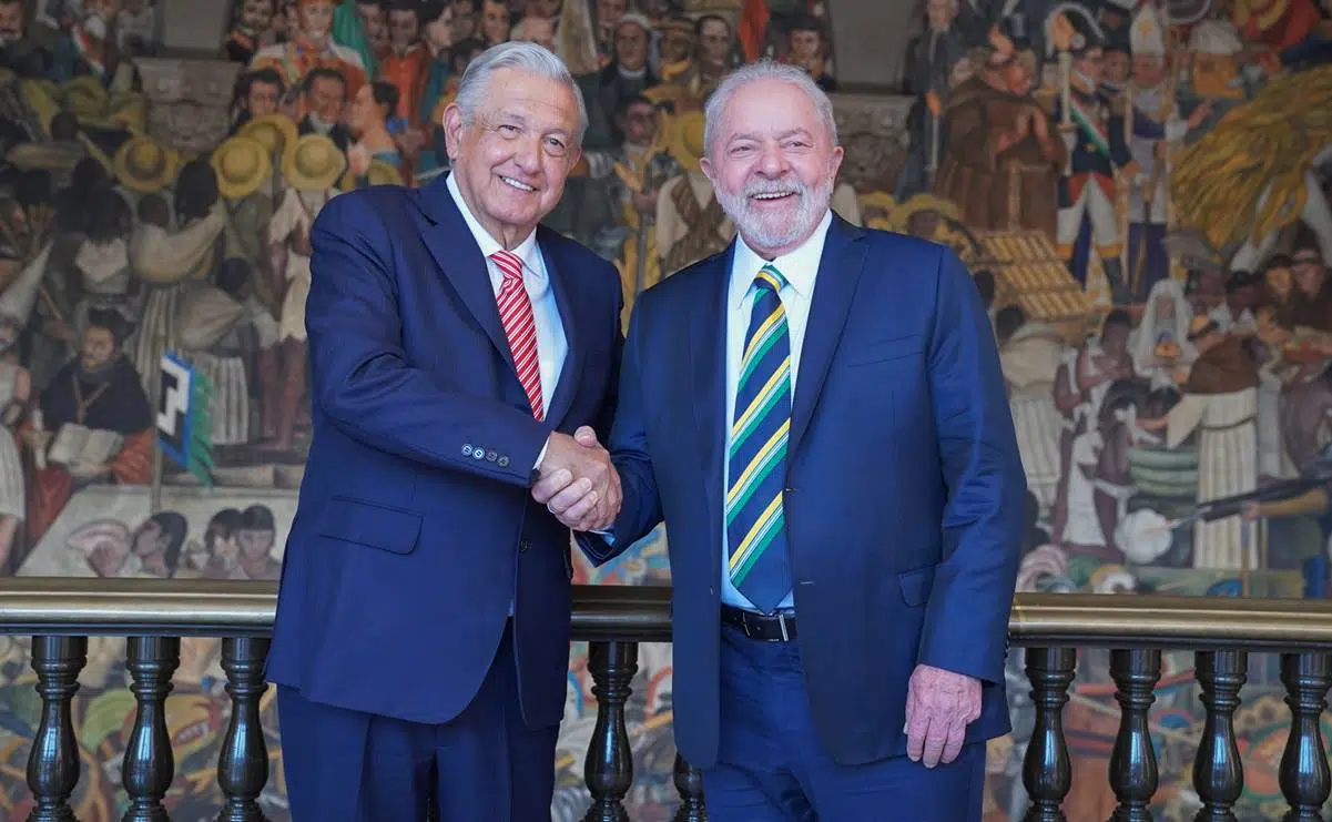 Felicita AMLO a Lula da Silva por victoria en la primera vuelta electoral