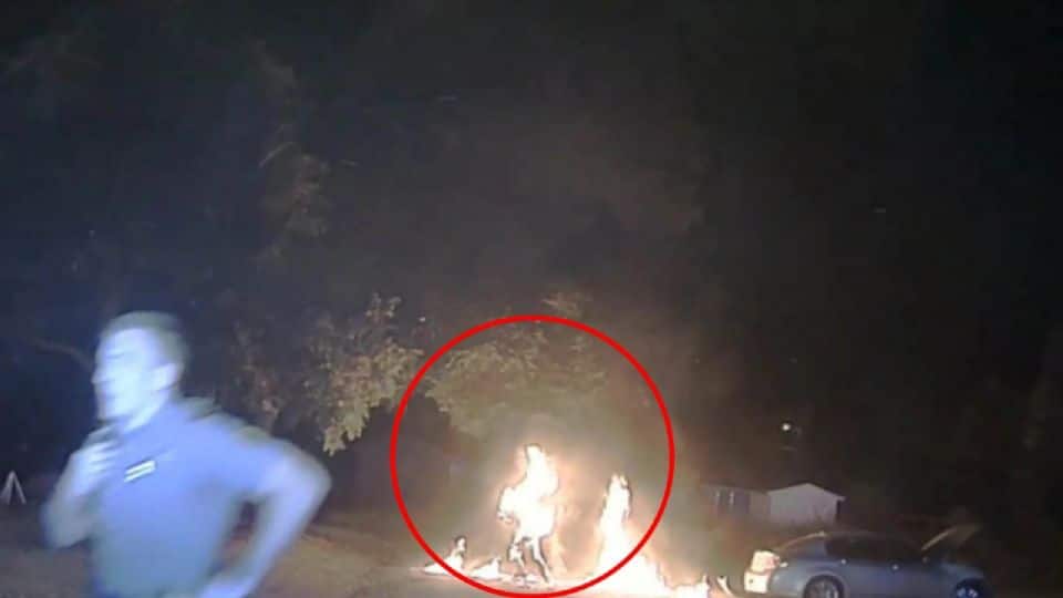 Hombre en llamas Arkansas