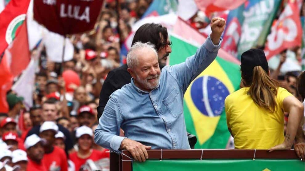 Lula da Silva promete restablecer la paz y gobernar para todos en Brasil