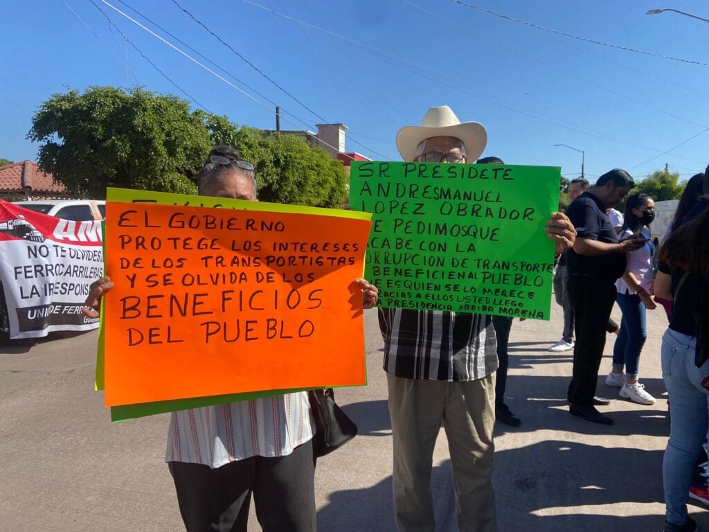 Manifestantes en Guamuchil