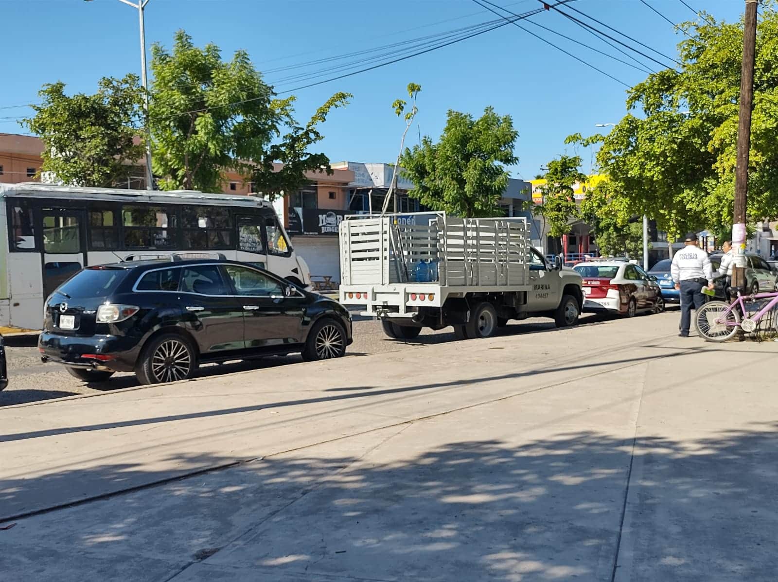 Marino se desmaya tras chocar la unidad en que viajaba en Los Mochis