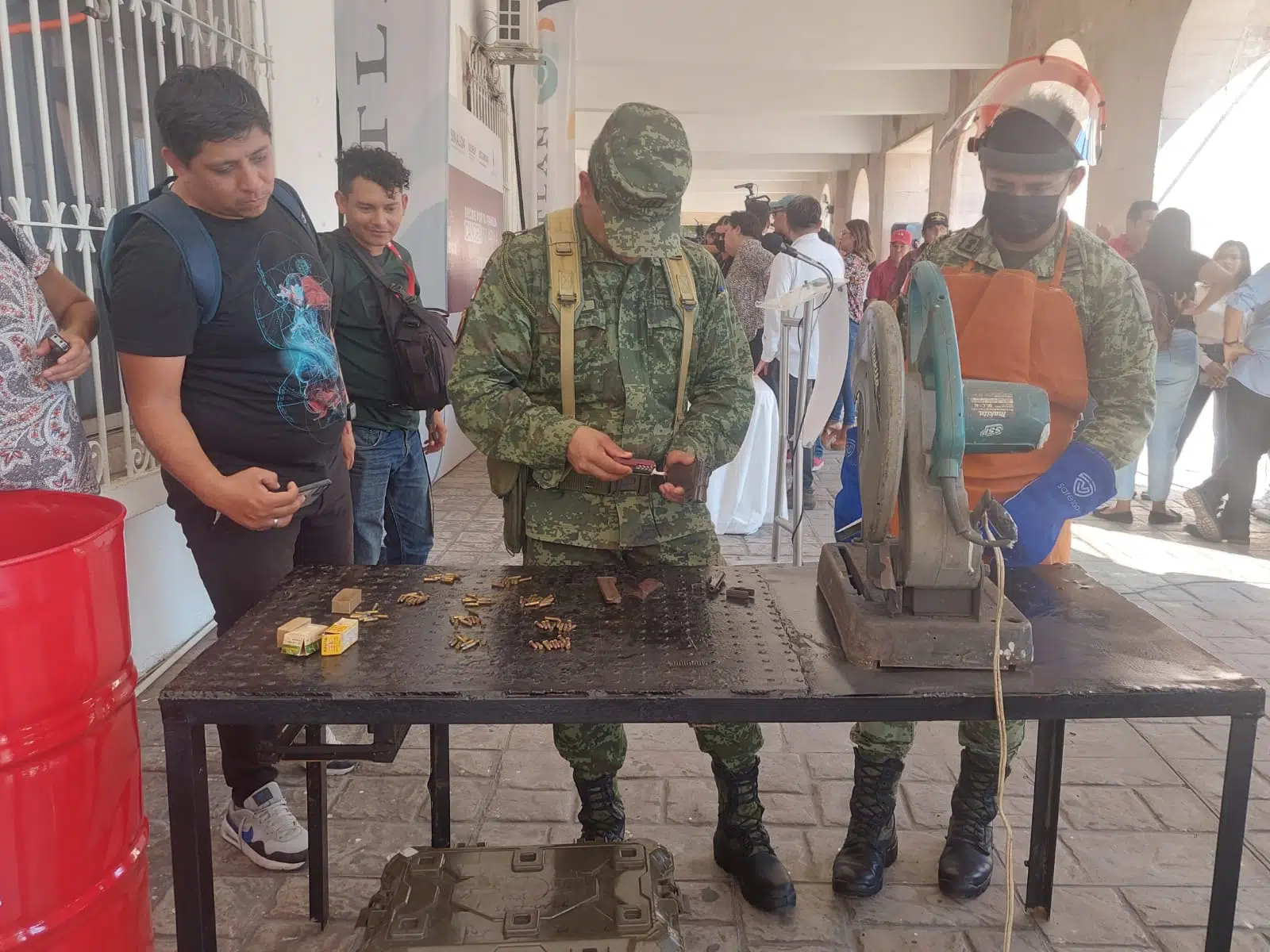 Mazatlán se suma a la campaña del canje de estos artefactos