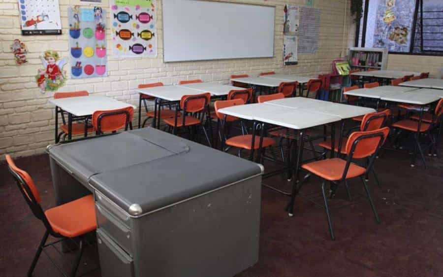 Nayarit suspende clases