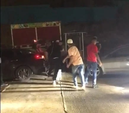 Pelea en el Malecón de Topolobampo