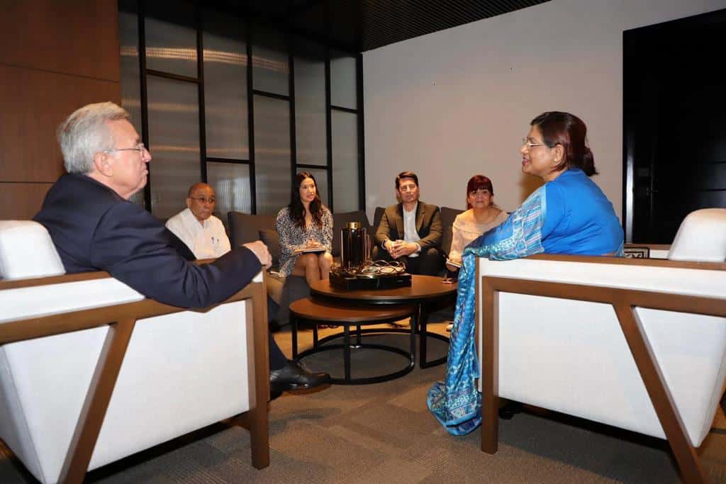 Se reúnen el gobernador Rocha y la embajadora de la República Popular de Bangladesh