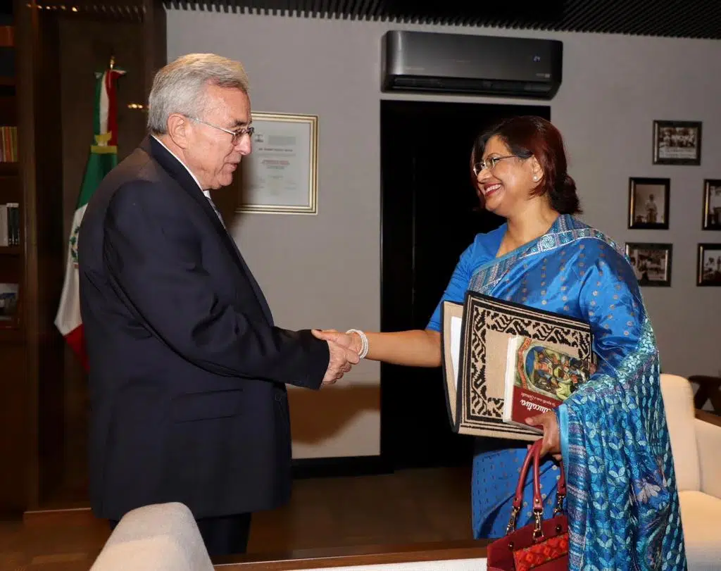 Se reúnen el gobernador Rocha y la embajadora de la República Popular de Bangladesh