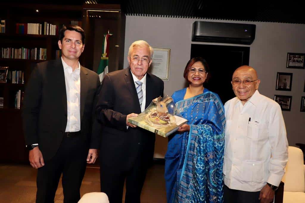 Se reúnen el gobernador Rocha y la embajadora de la República Popular de Bangladesh