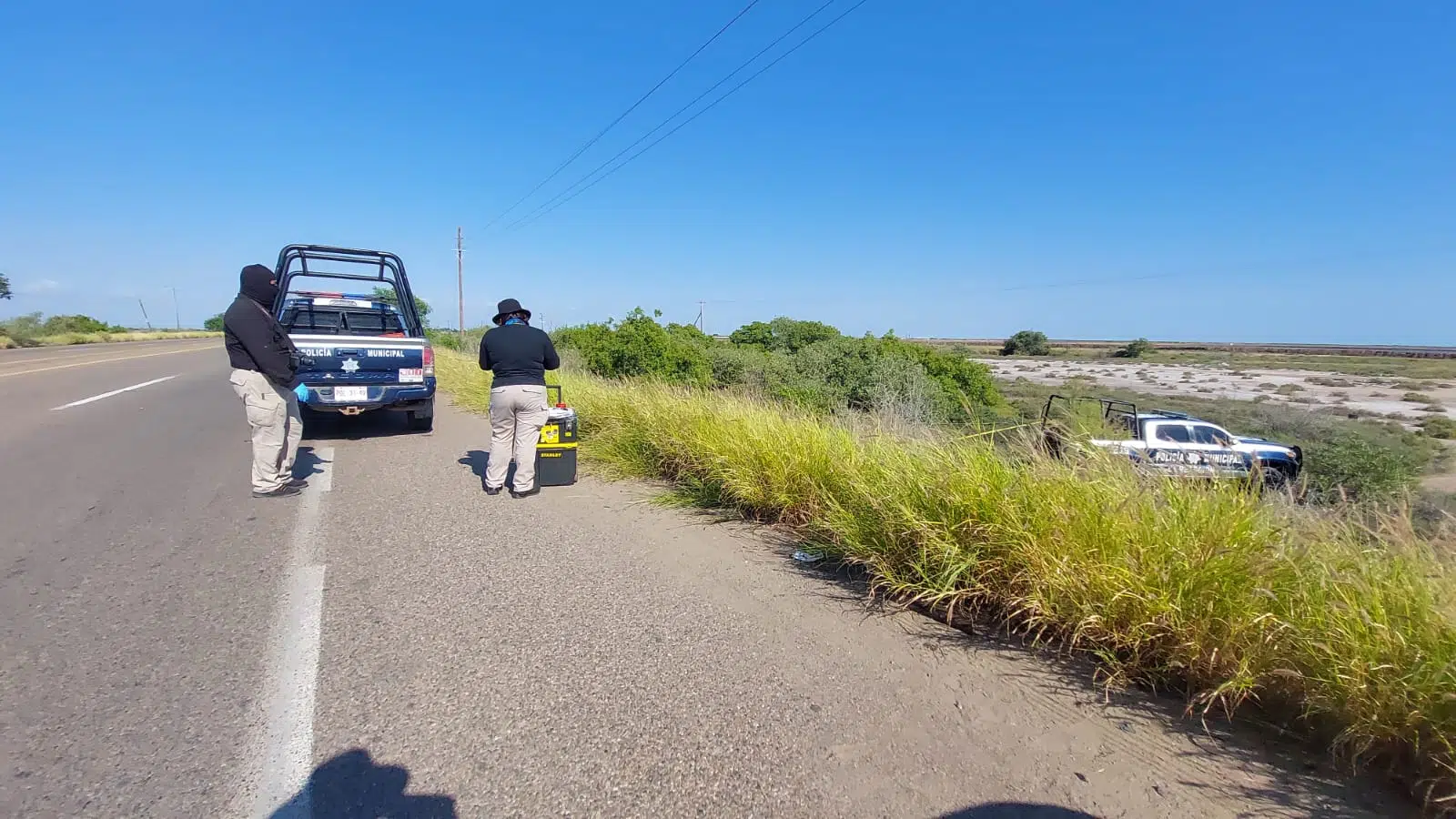 Sin determinar causas de muerte de hombre hallado sobre la carretera Navolato-Altata