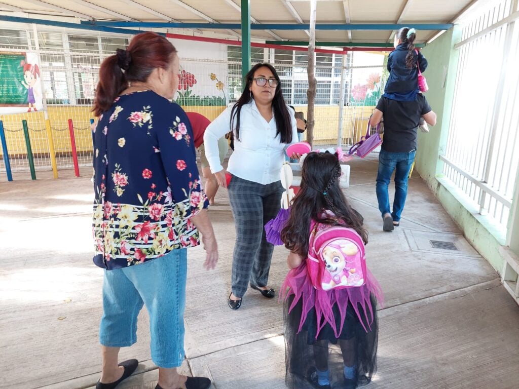 Tradiciones Día de Muertos Escuelas