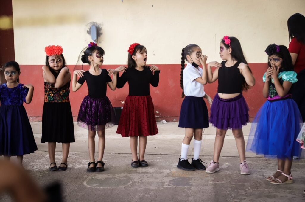 Tradiciones Día de Muertos Escuelas