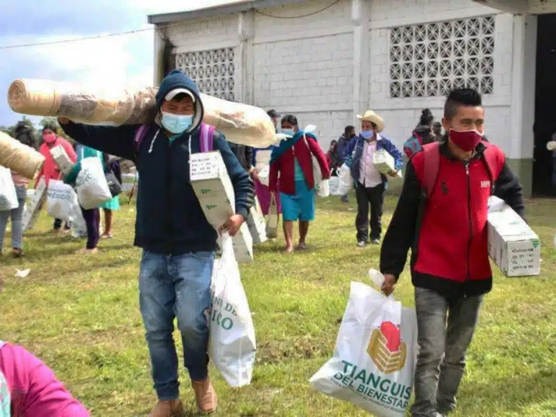 Tianguis del bienestar