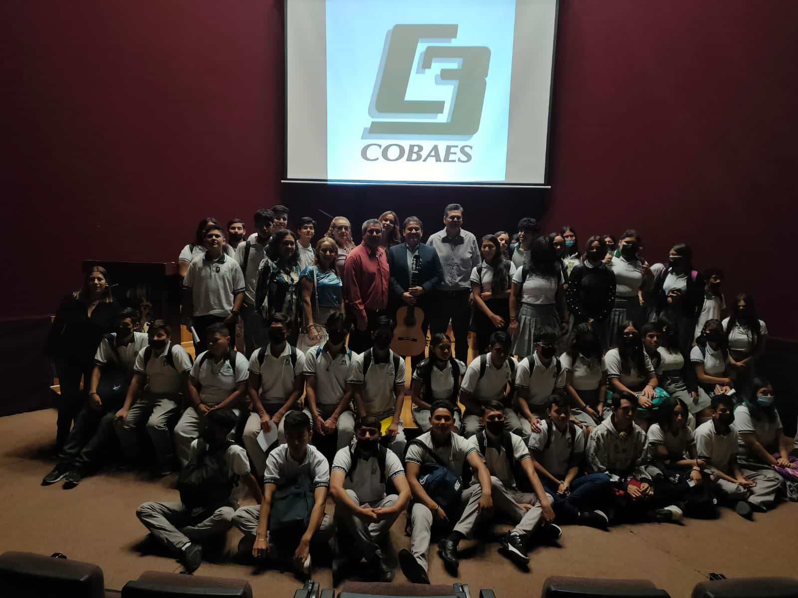 Todo un éxito concierto de Guitarra Clásica de Francisco Bibriesca en Los Mochis