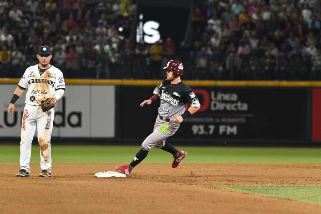Tomateros viene de atrás y propina derrota a Guasave
