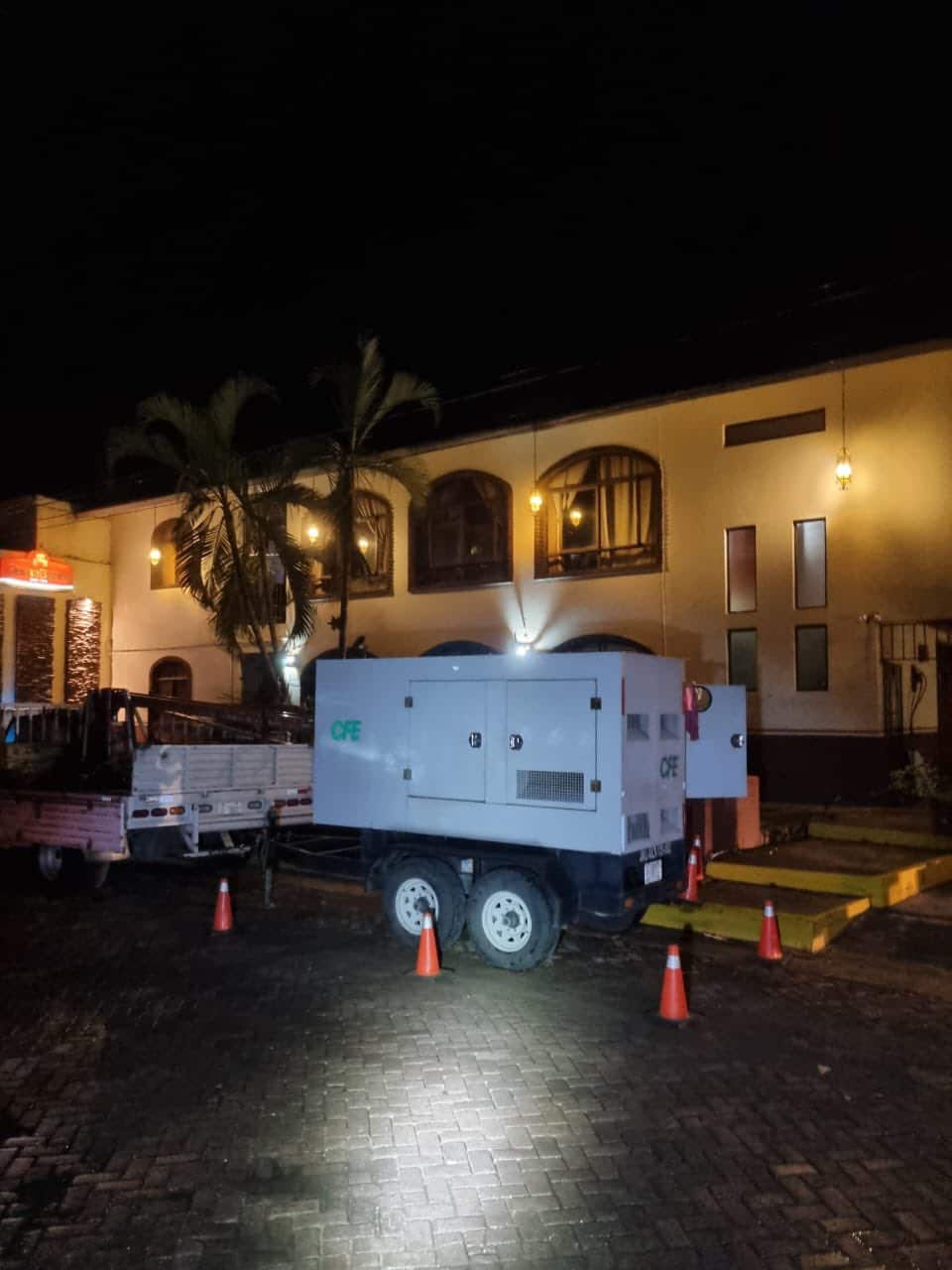 ¡El 71 porciento! CFE restablece energía en zonas de Sinaloa, Nayarit y Jalisco, tras paso de "Roslyn"