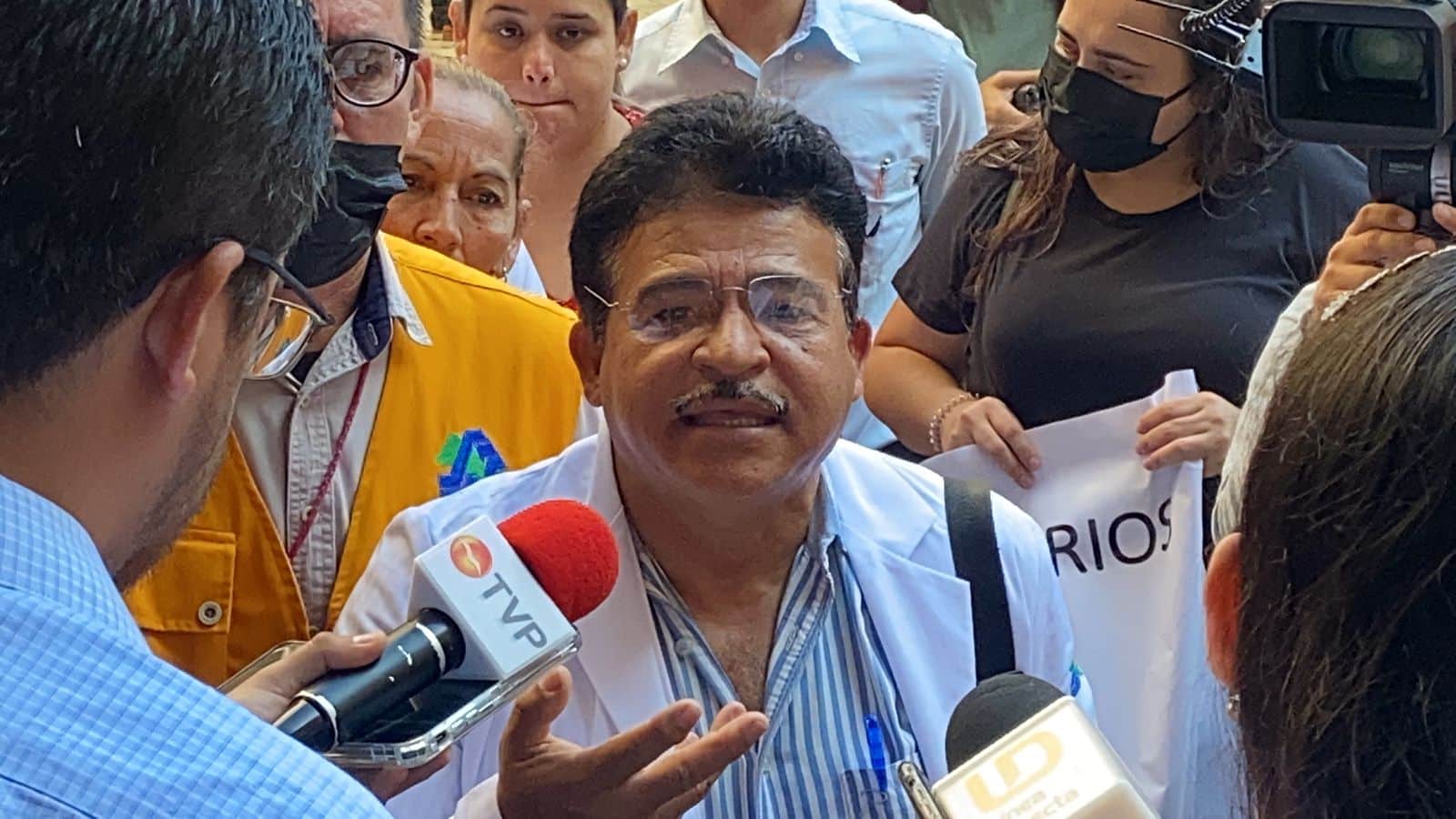 ¡Se le juntaron a Rocha! Trabajadores de Salud también protestan en Palacio de Gobierno ¿Qué reclaman?