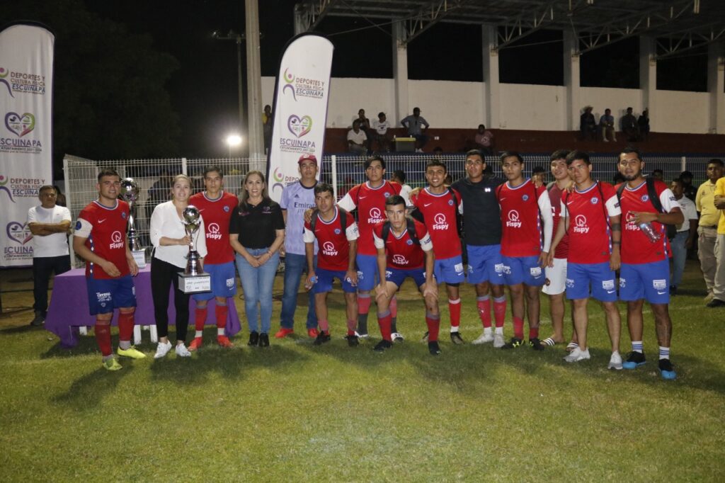 ¡Hay nuevo rey en Escuinapa! Presencian más de dos mil almas campeonato de Primera Fuerza