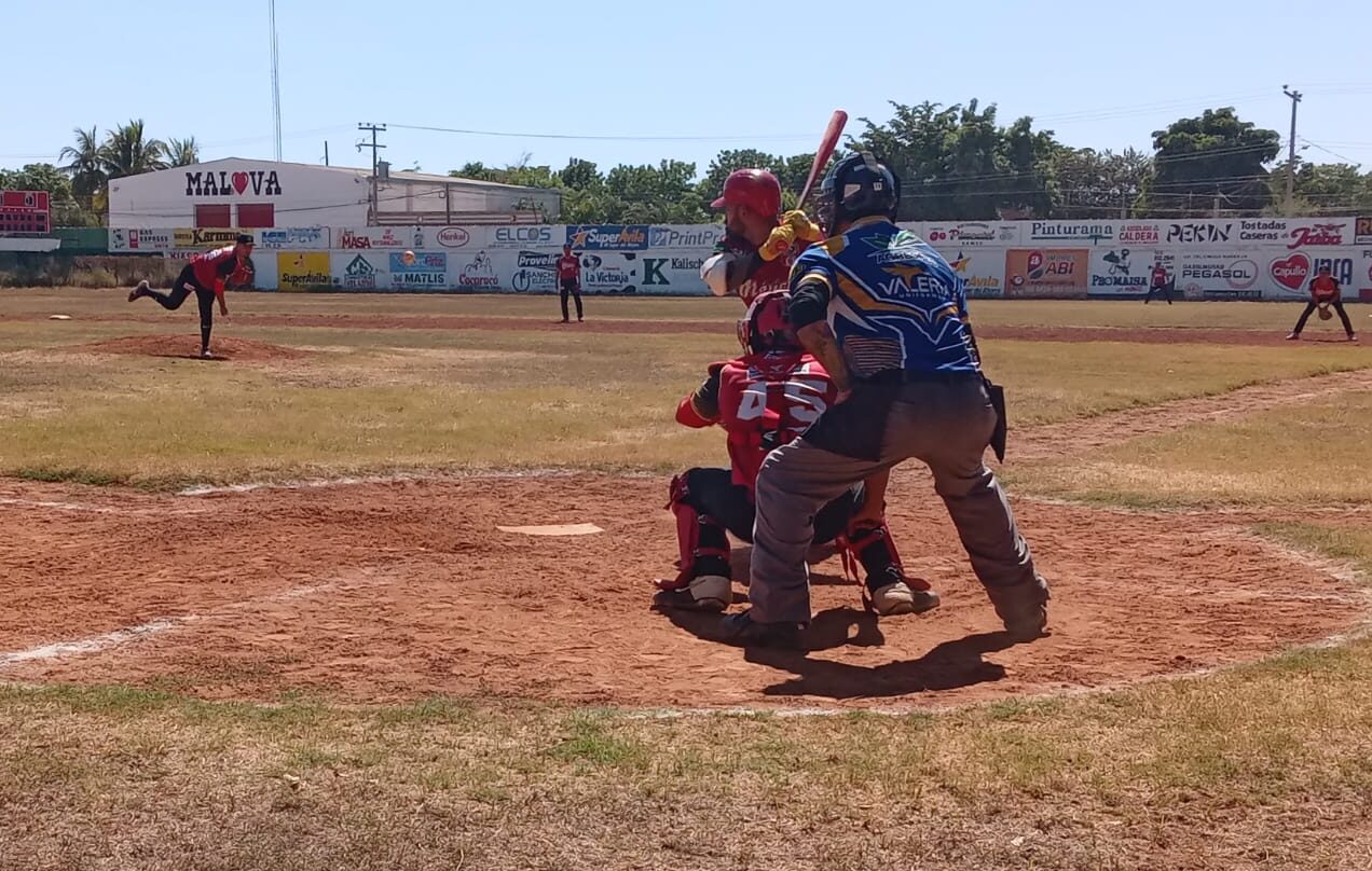 ¡Beisbol! Agrespec-Ahome barre y sigue a la cabeza de la Liga Ramón Cota