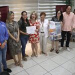 Entrega de diplomas en Concurso Nacional de Cultura Turística