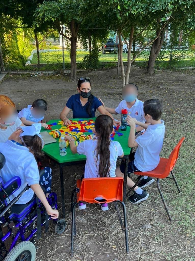 ¡Están Desesperados! Padres Piden Construir Aula En La Primaria Emilio ...