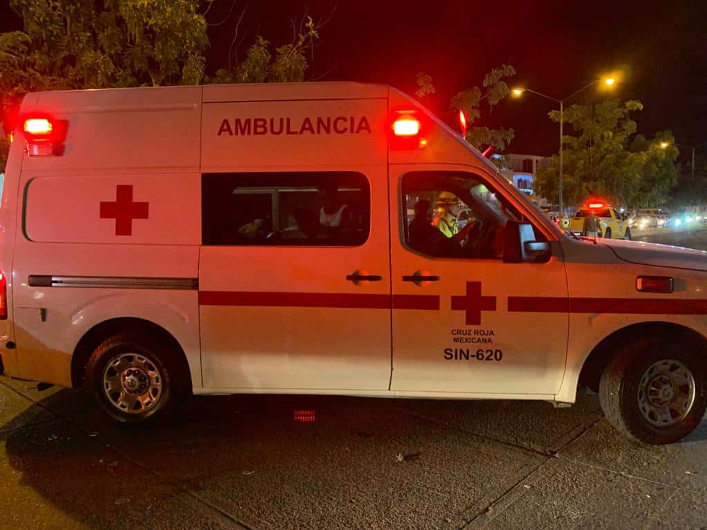 Choque en fraccionamiento Alameda en Mazatlán