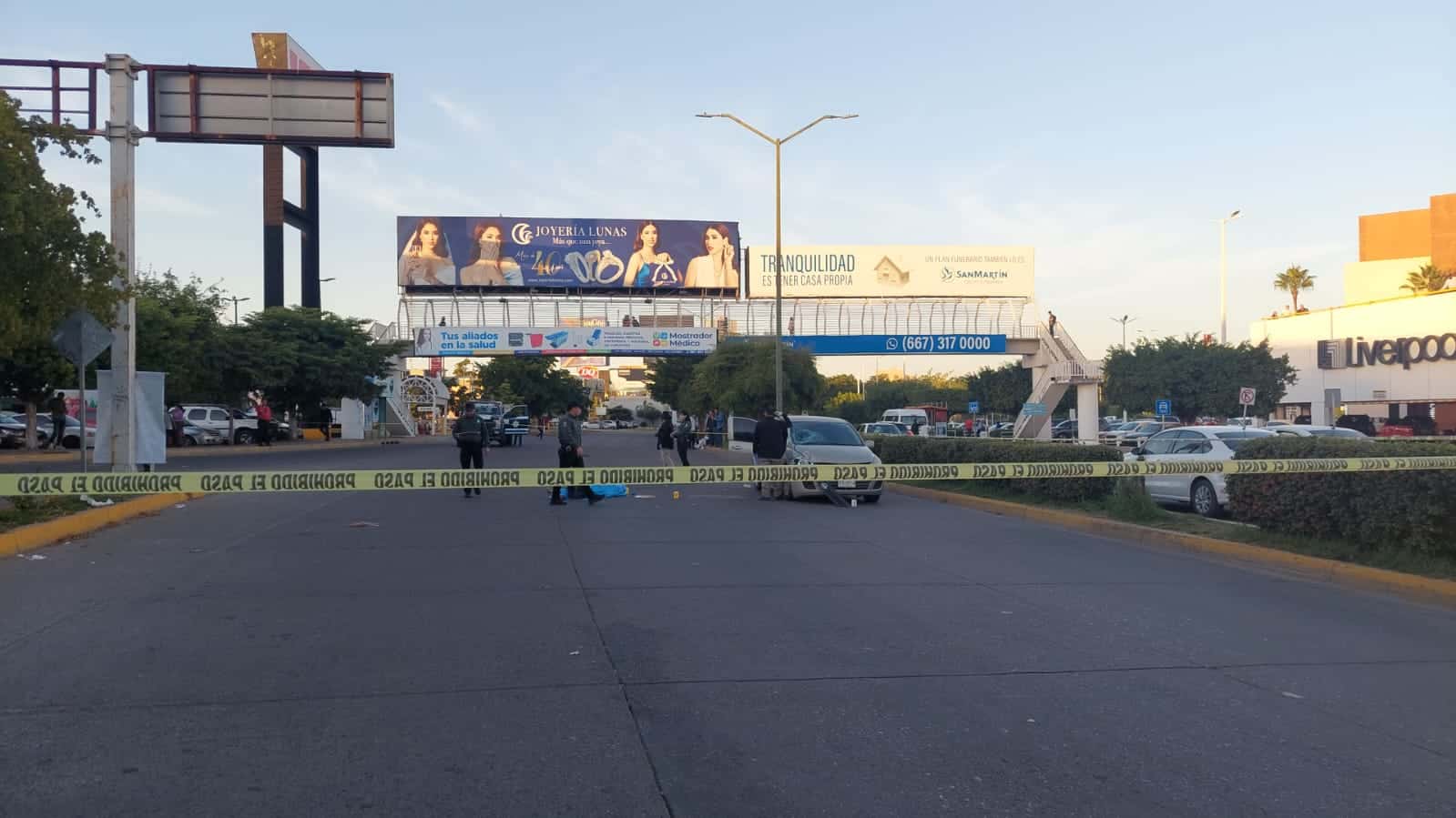 Atropellados muere mujer y hombre lesionado en Culiacán