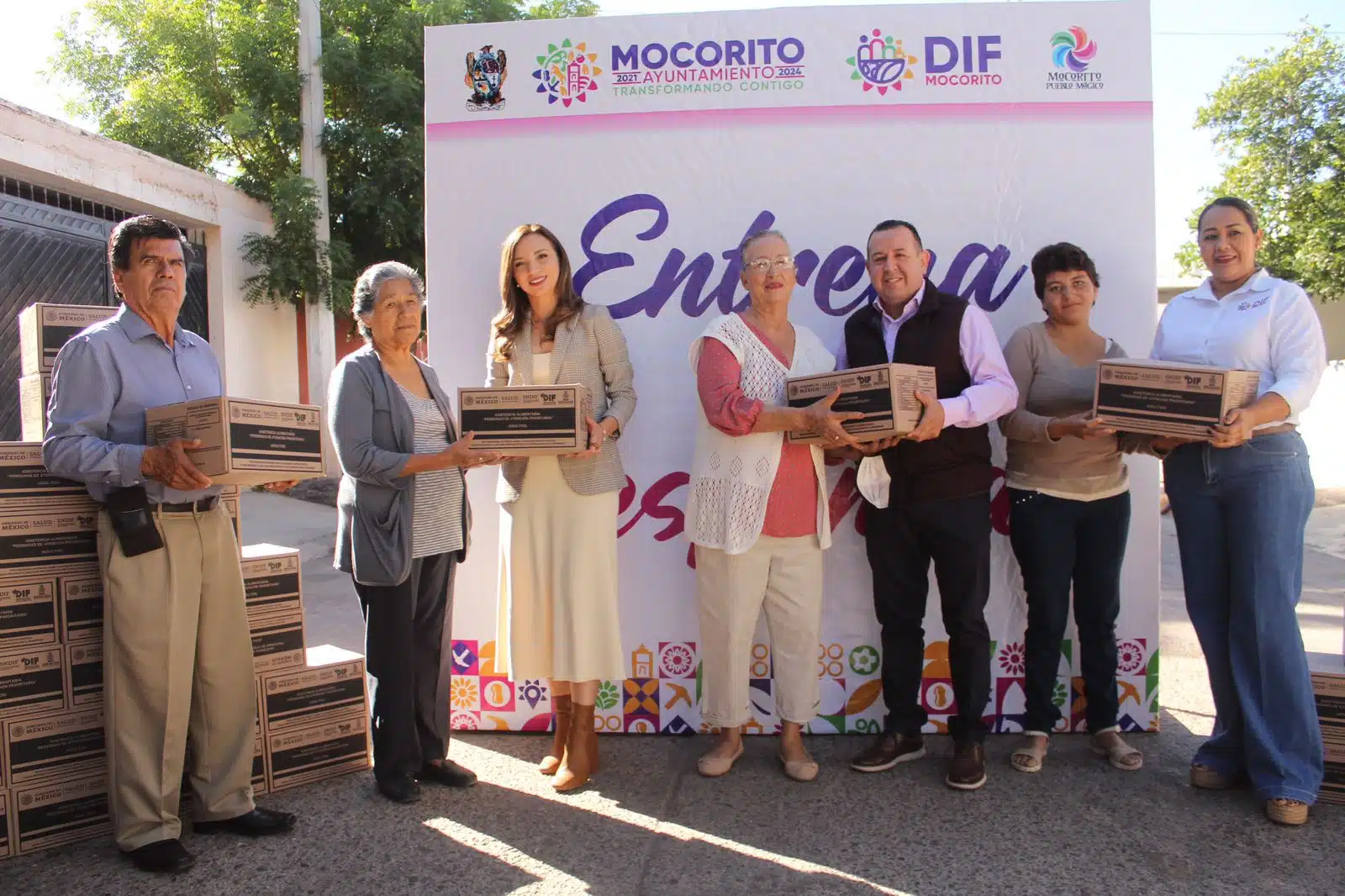 Entrega simbólica de despensas en Mocorito: se beneficiará a familias vulnerables del municipio