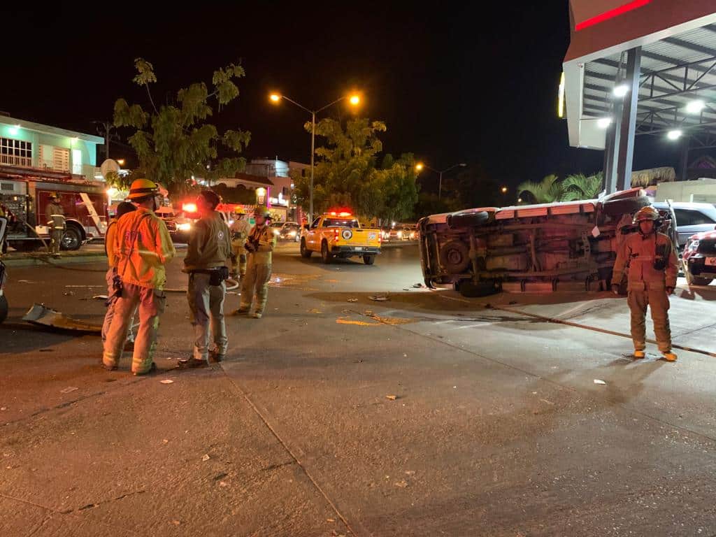Choque en fraccionamiento Alameda en Mazatlán
