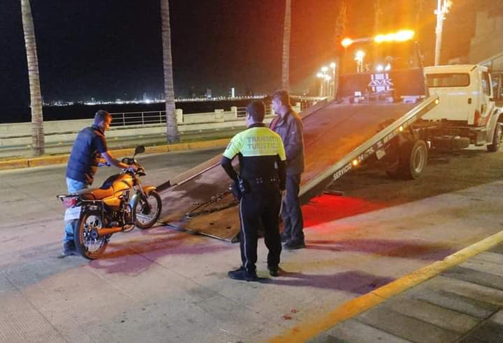 Accidente Mazatlán, Motocicleta