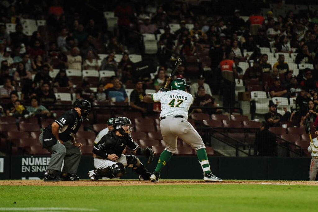 Cañeros aseguran serie al vencer a los Tomateros en gran salida de Fabián Cota (2)