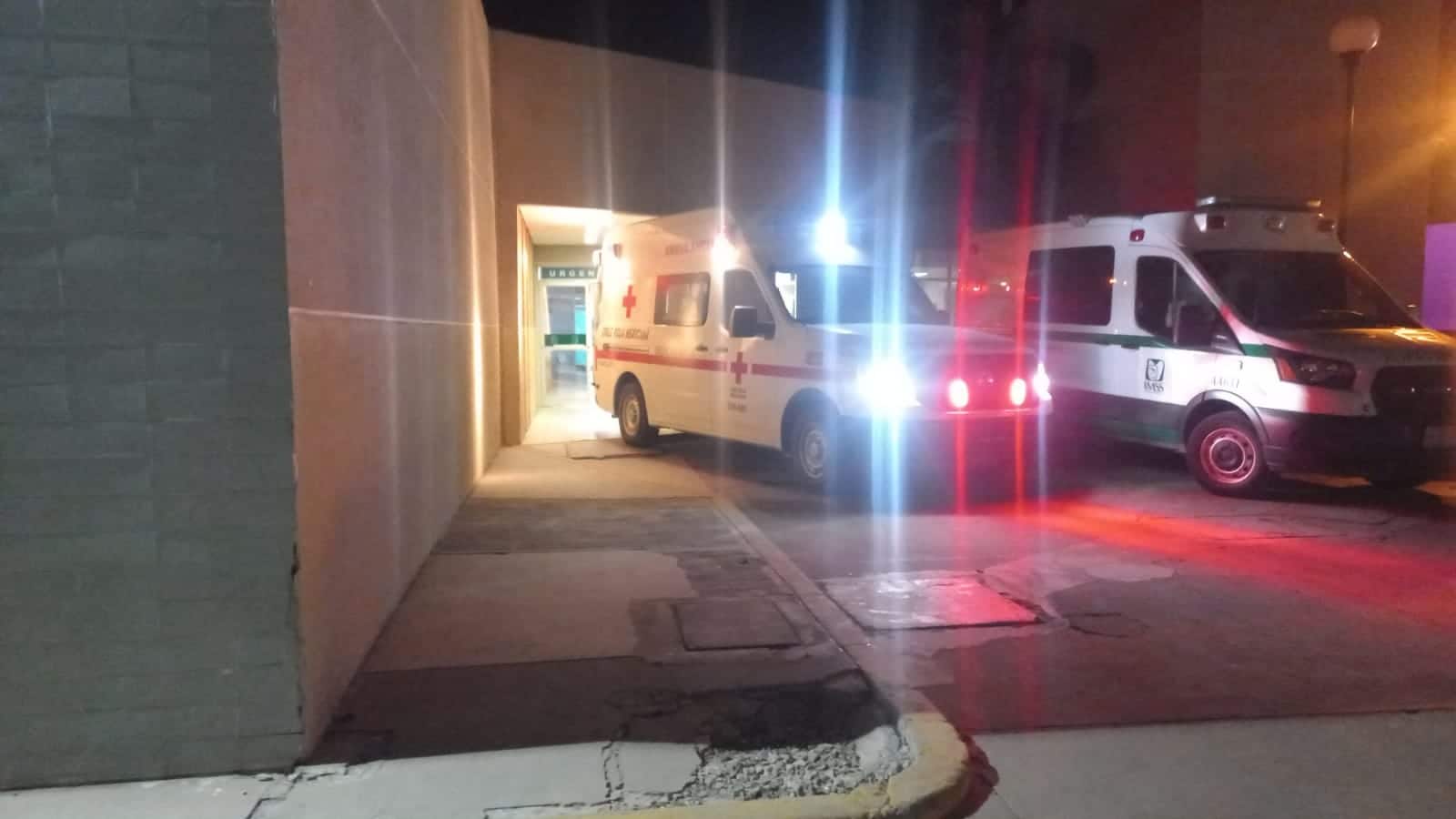 Choque de vehículo contra un camión en Navolato deja una persona sin vida