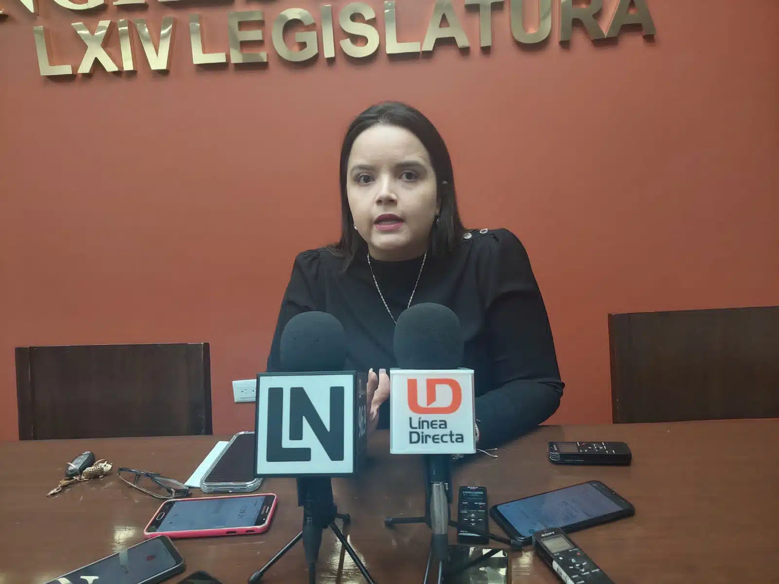Cinthia Valenzuela, dirigente PRI Sinaloa, no permitiran que el CEN les imponga