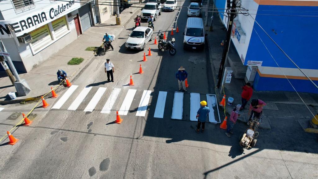 Comienza Obras Públicas con retiro de topes mal ubicados en Mazatlán