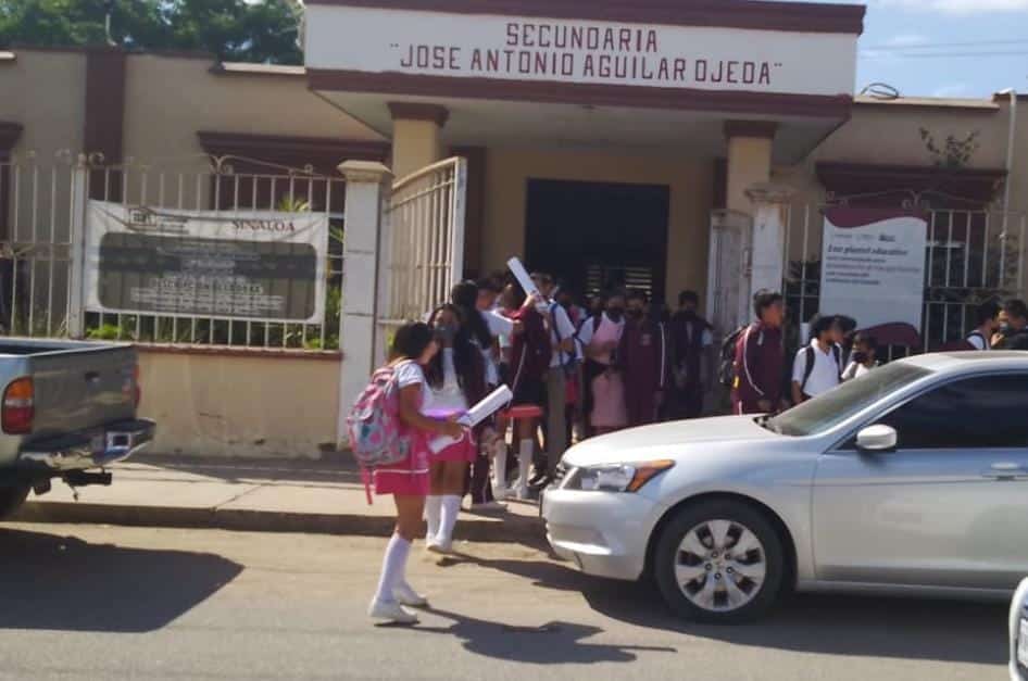 Con el manual de convivencia, secundaria de Tamazula debe resolver “batallas campales”