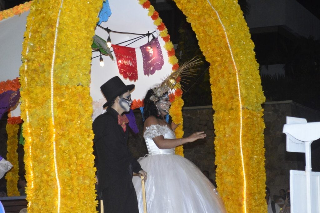 Día de Muertos, Desfile Mazatlán