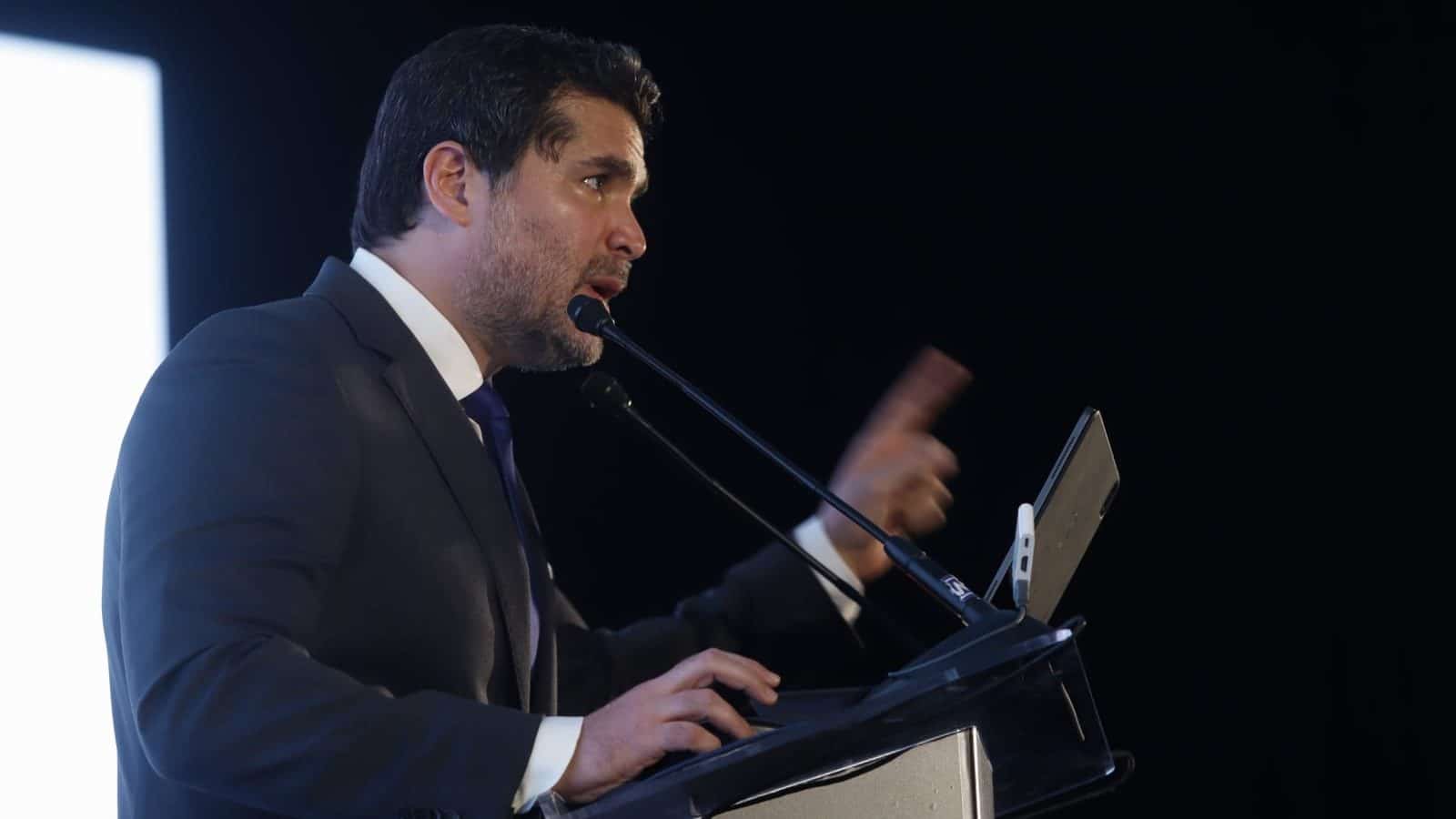 Eduardo Verastegui amlo