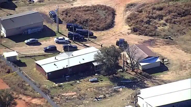 Hallan cuatro muertos dentro de una granja rural de marihuana en Oklahoma